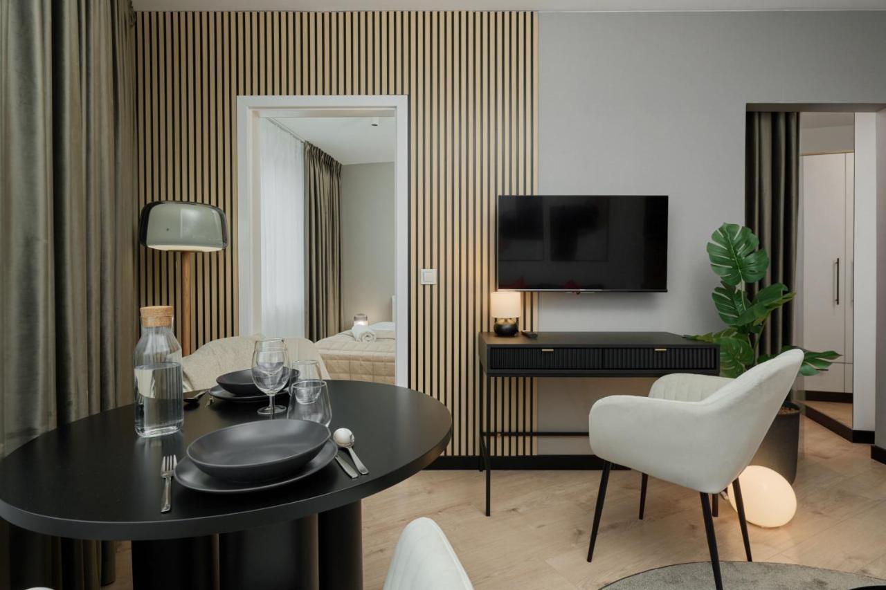 Wroclavia Apartments Dyrekcyjna By Noclegi Renters Вроцлав Экстерьер фото