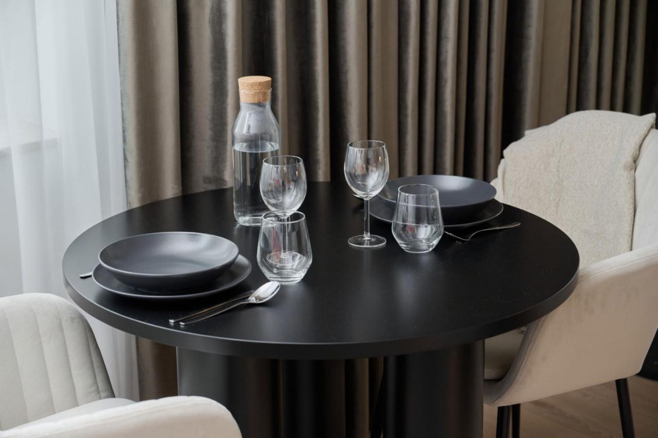 Wroclavia Apartments Dyrekcyjna By Noclegi Renters Вроцлав Экстерьер фото